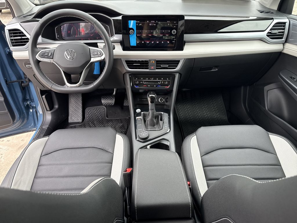 2026 Volkswagen Taos SEL - Photo 26