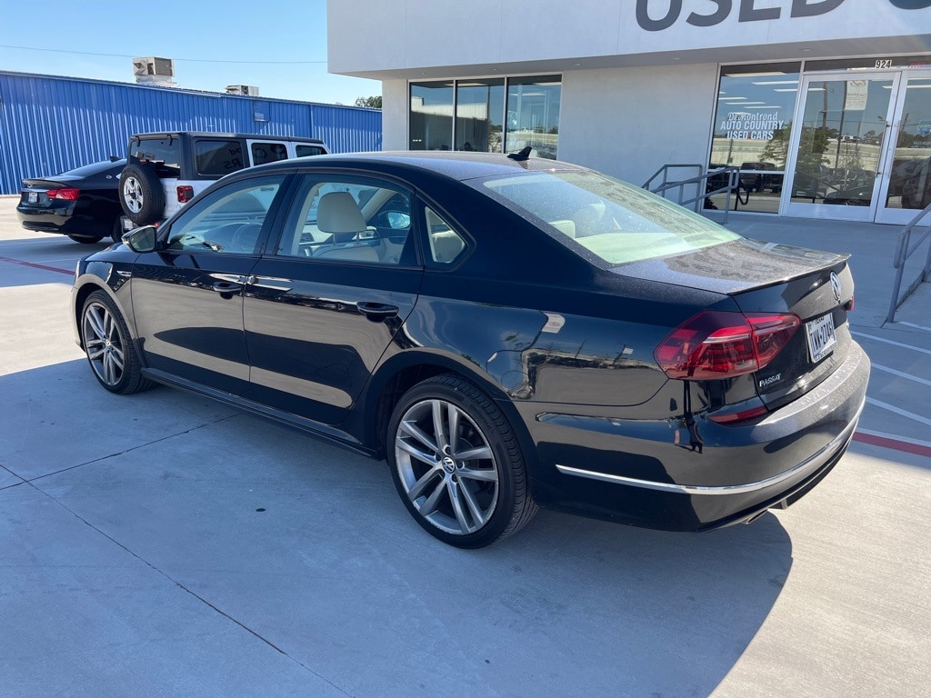Used 2018 Volkswagen Passat R-Line with VIN 1VWAA7A33JC007234 for sale in Conroe, TX