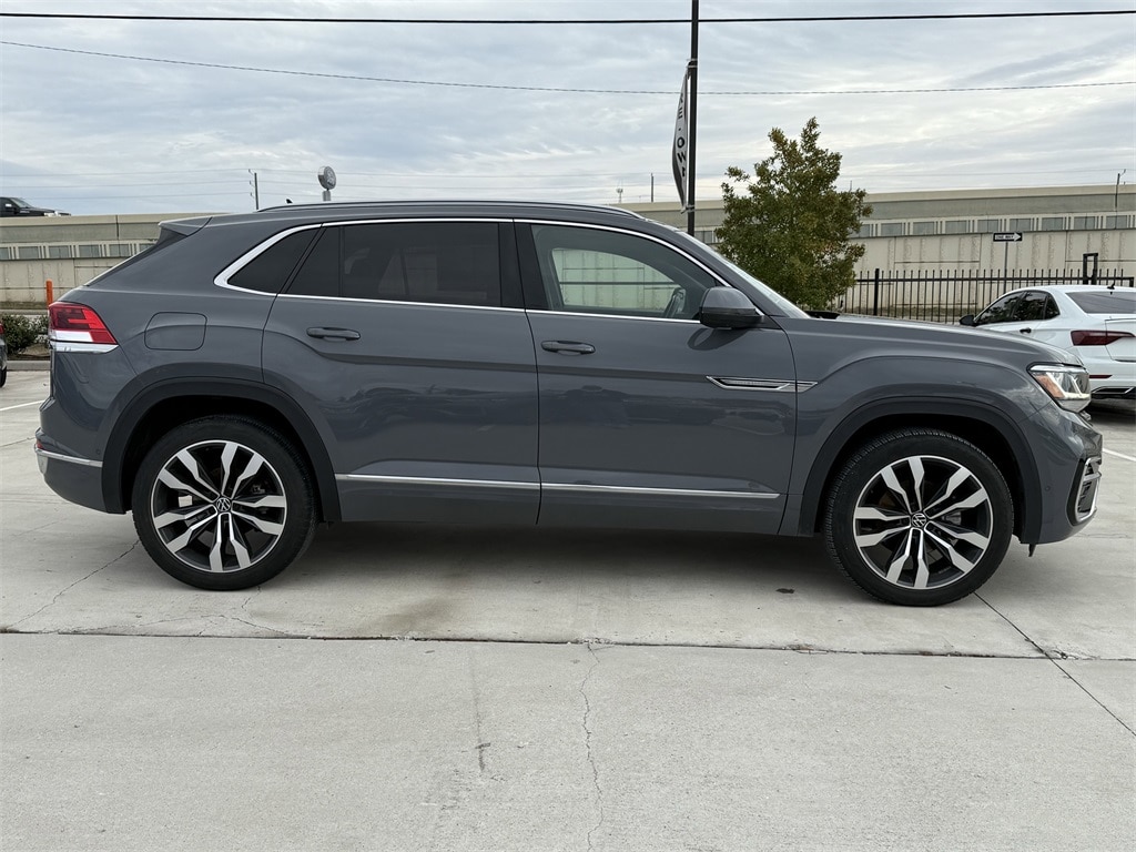 Used 2022 Volkswagen Atlas Cross Sport 3.6L V6 SEL Premium R-Line SUV