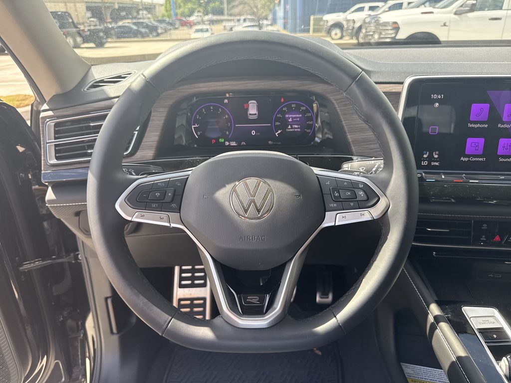 2026 Volkswagen Atlas SEL Premium R-Line - Photo 13