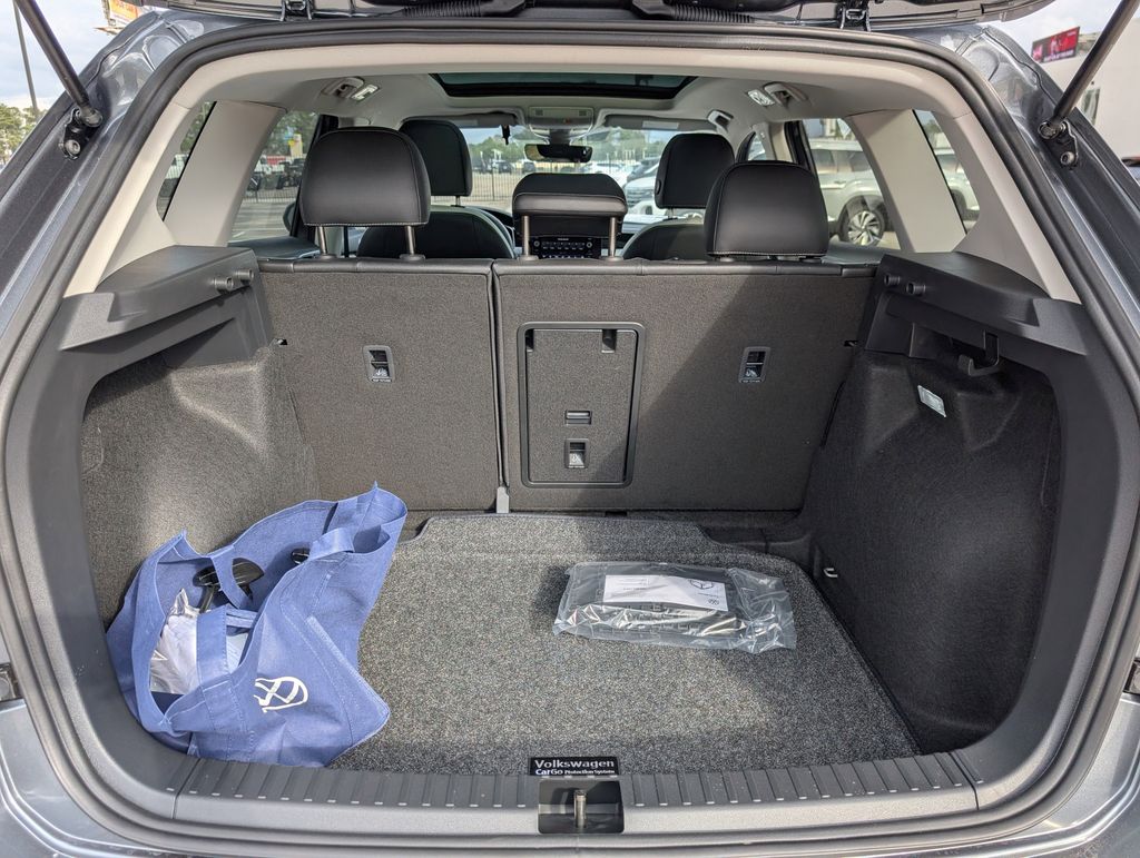 2026 Volkswagen Taos SE - Photo 29