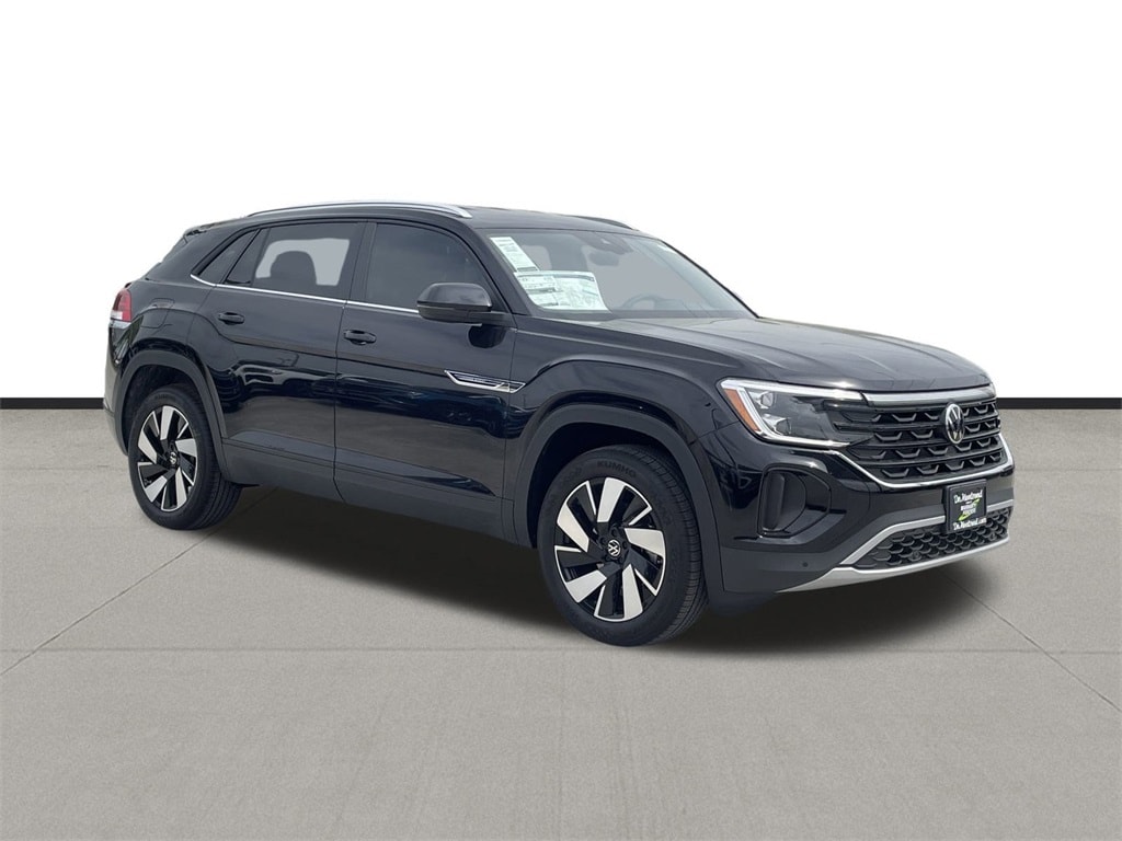 New 2025 Volkswagen Atlas Cross Sport 2.0T SE w/Technology SUV