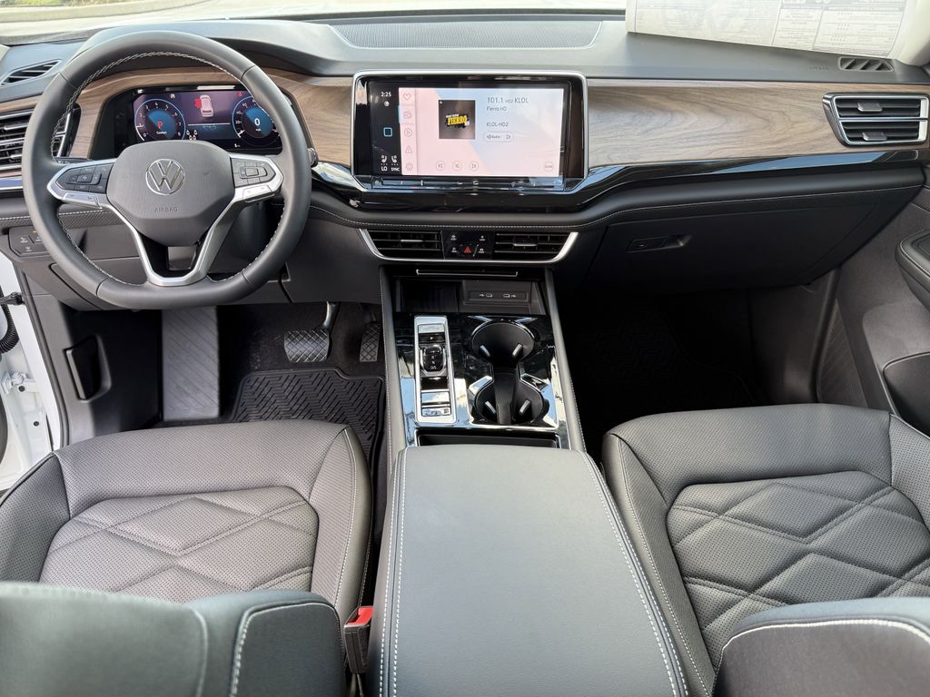 2026 Volkswagen Atlas SE w/Tech - Photo 26