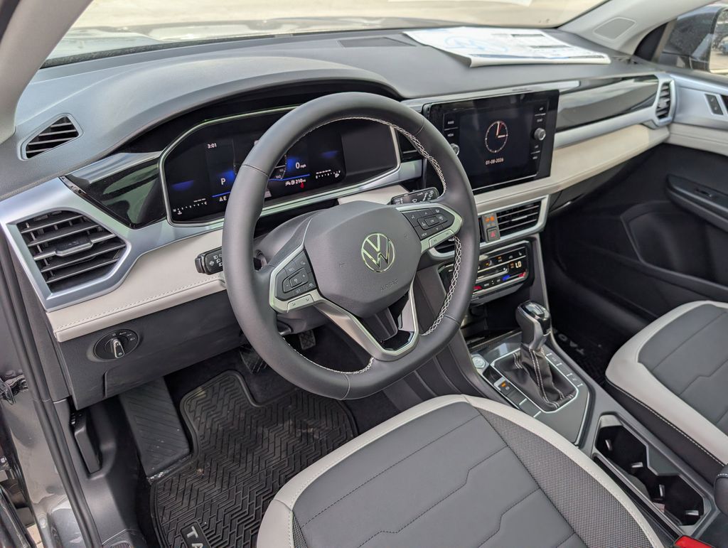 2026 Volkswagen Taos SE - Photo 14