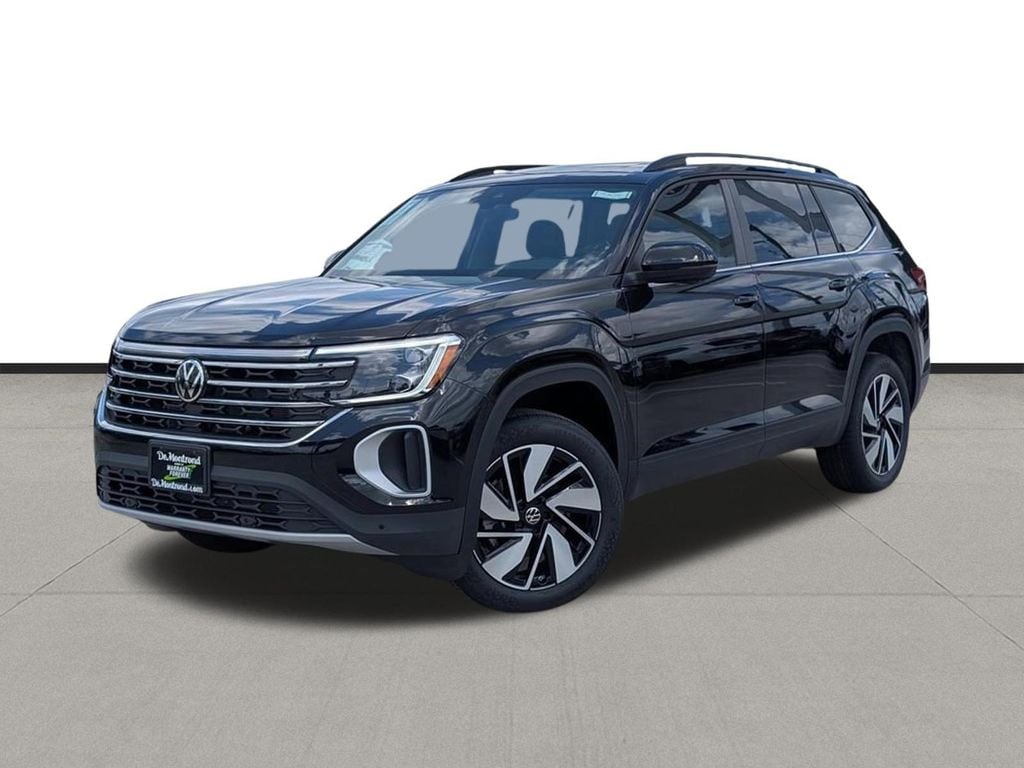New 2026 Volkswagen Atlas SE w/Technology