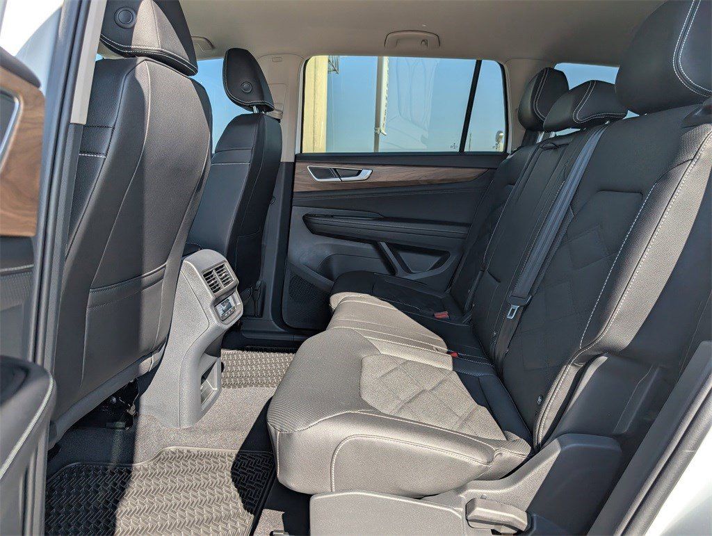 2026 Volkswagen Atlas SE - Photo 25