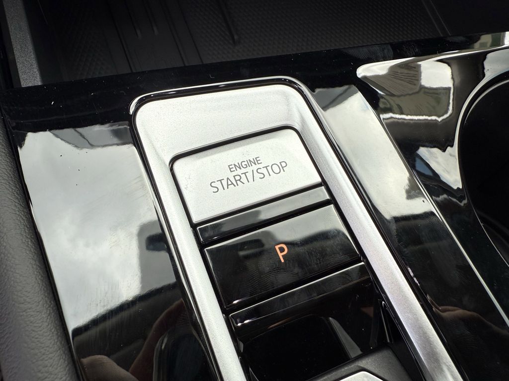 2026 Volkswagen Atlas SE w/Tech - Photo 20