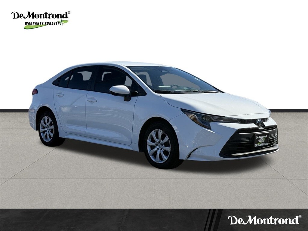 2024 Toyota Corolla LE photo 3