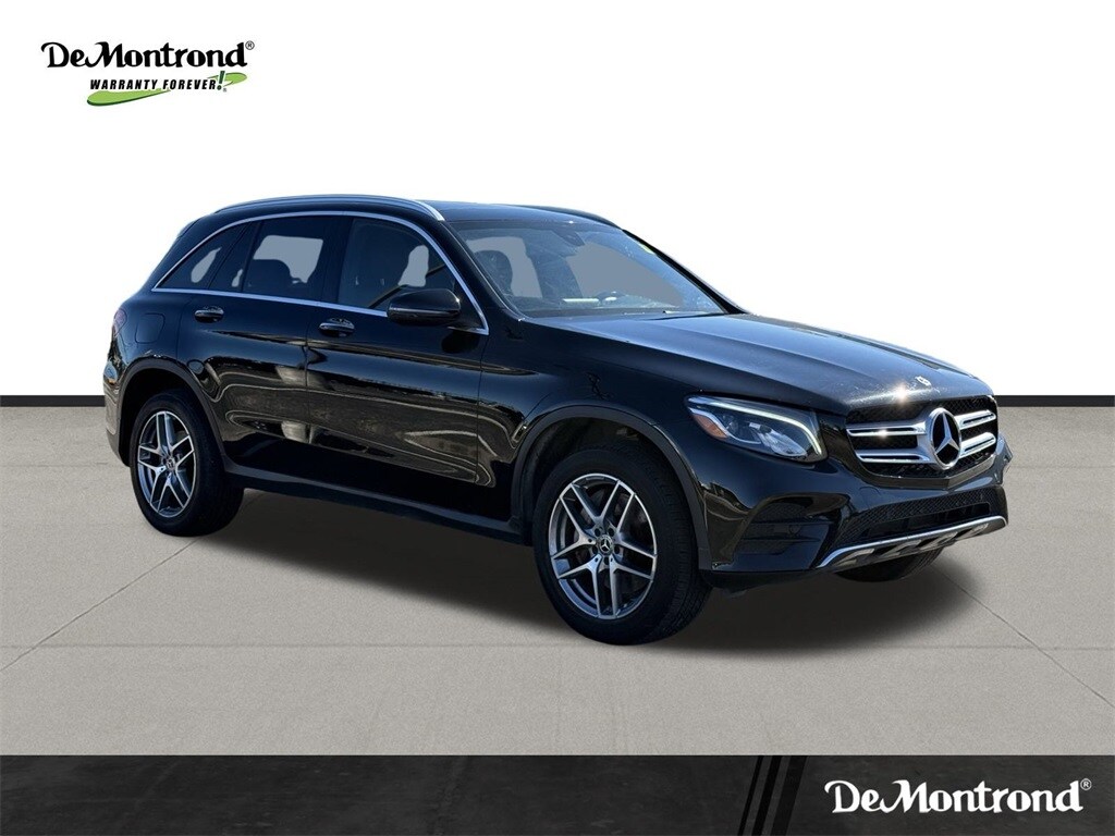 2019 Mercedes Benz GLC 300 4MATIC photo 2