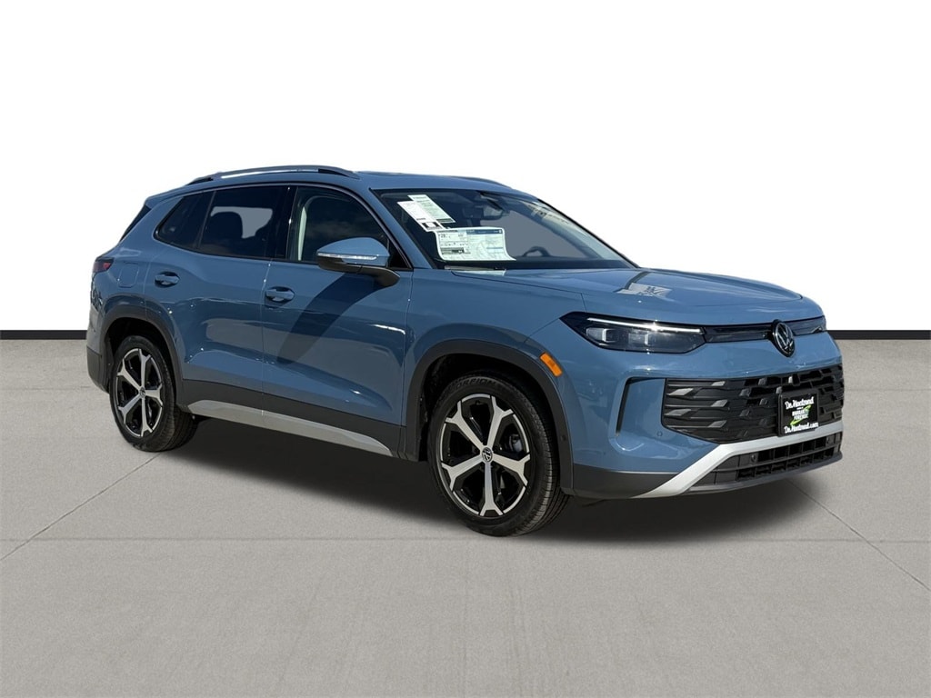 New 2026 Volkswagen Tiguan 2.0T SE SUV