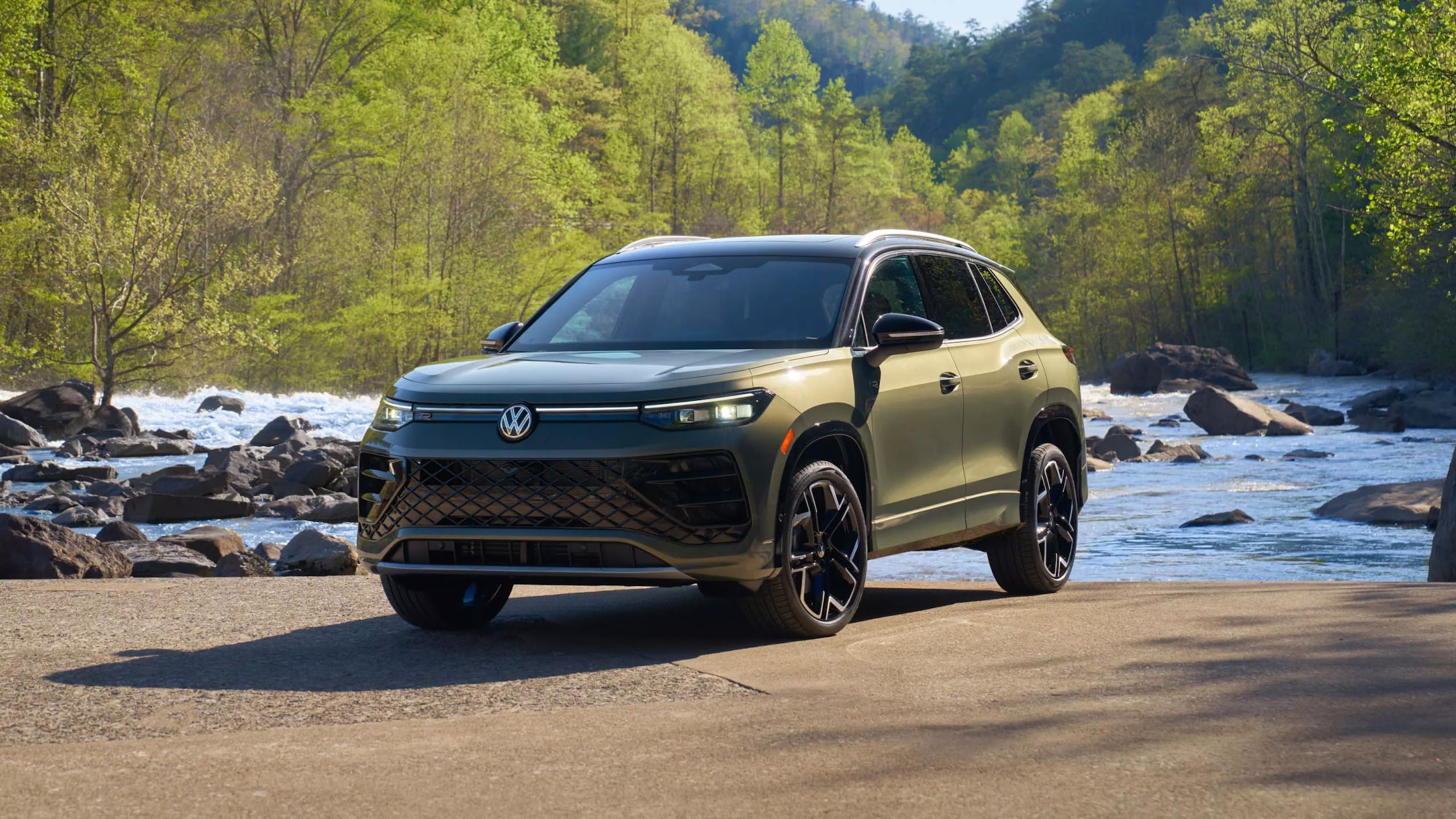VW_NGW6_Showroom_MY26Tiguan_Masthead_Desktop.jpg