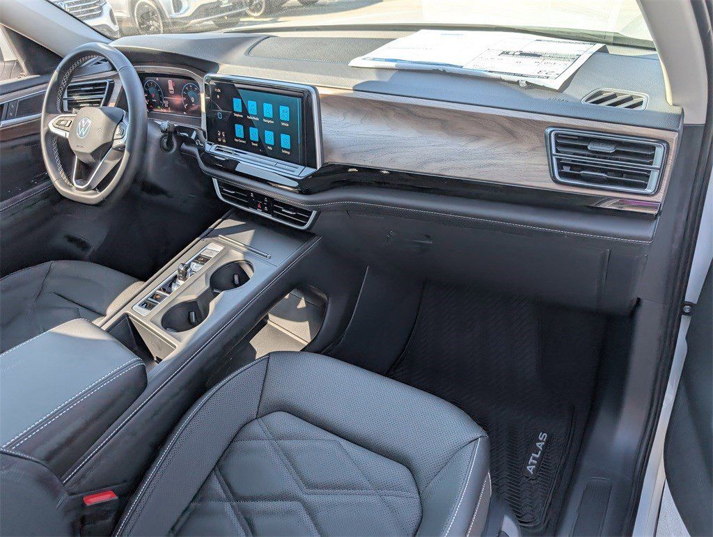 2026 Volkswagen Atlas SE - Photo 29