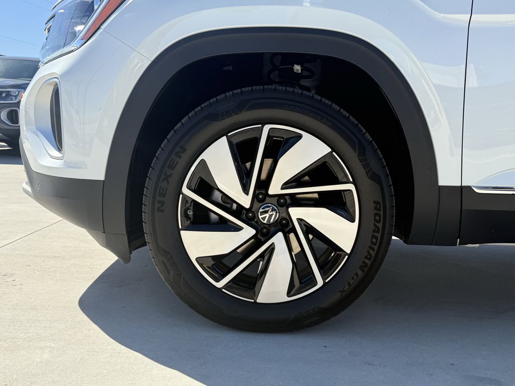 2026 Volkswagen Atlas SEL - Photo 9