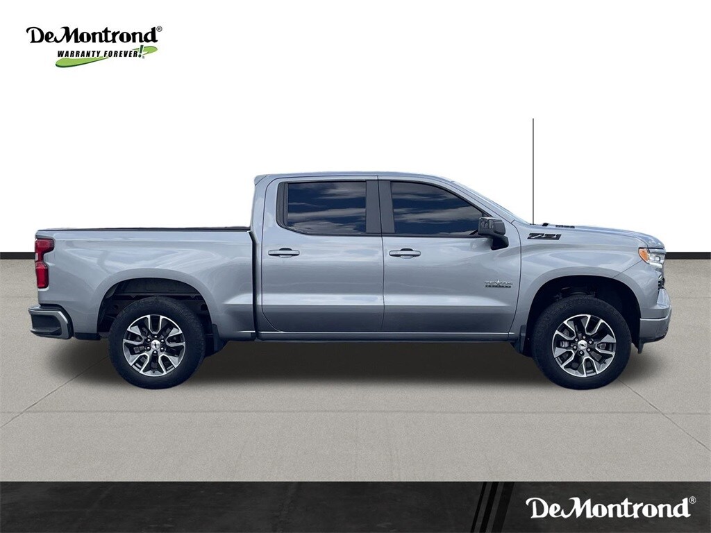 2024 Chevrolet Silverado 1500 RST photo 4