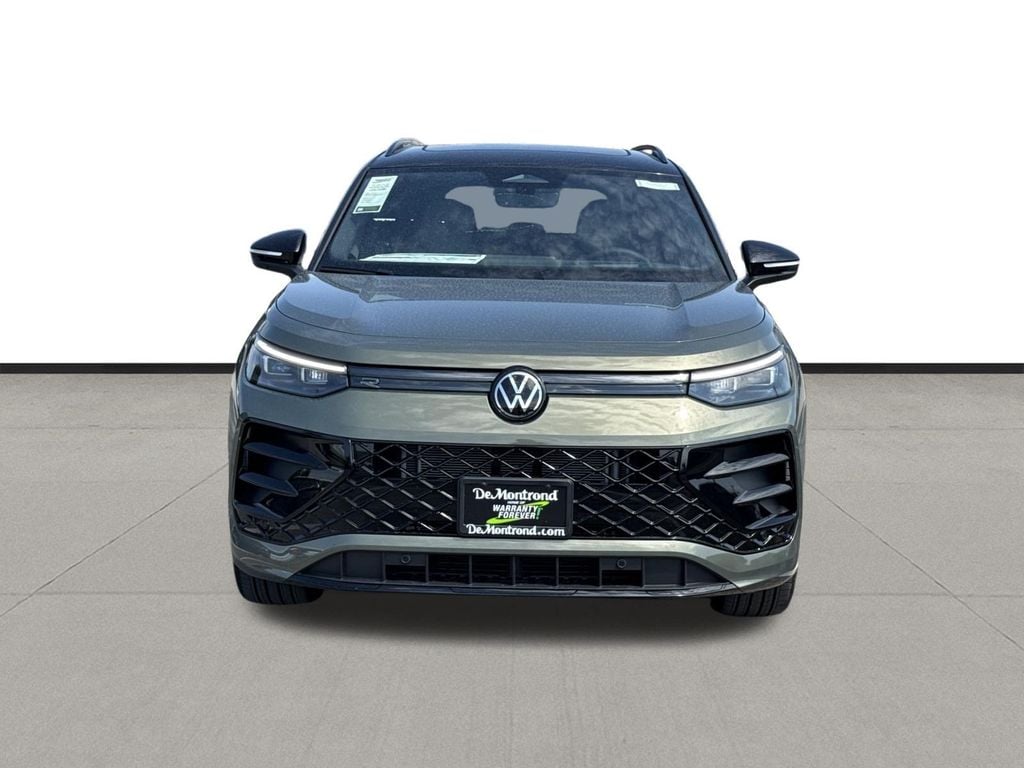 New 2026 Volkswagen Tiguan SE R-Line Black