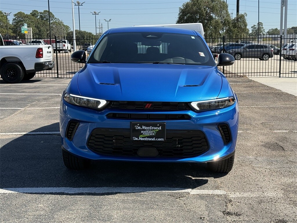 2024 Dodge Hornet GT photo 2