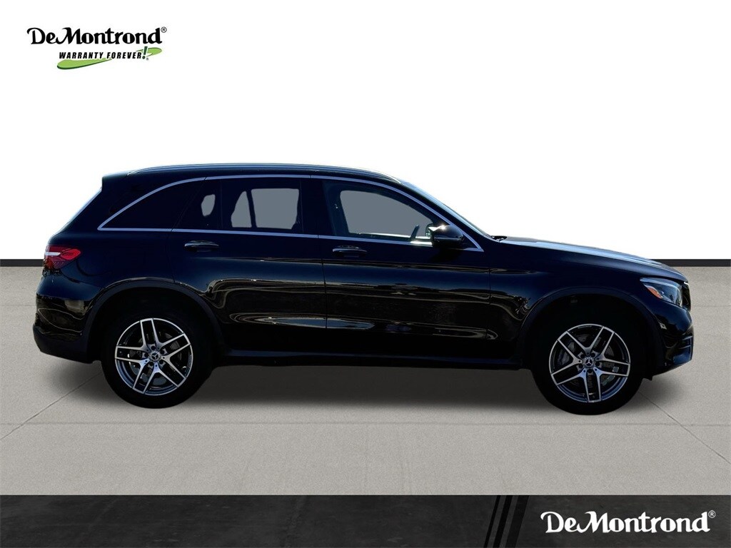 2019 Mercedes Benz GLC 300 4MATIC photo 3