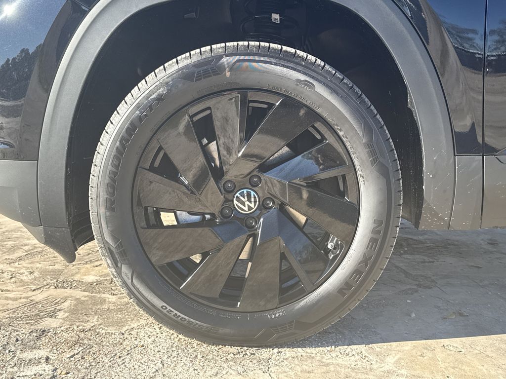 2026 Volkswagen Atlas SE w/Tech - Photo 9