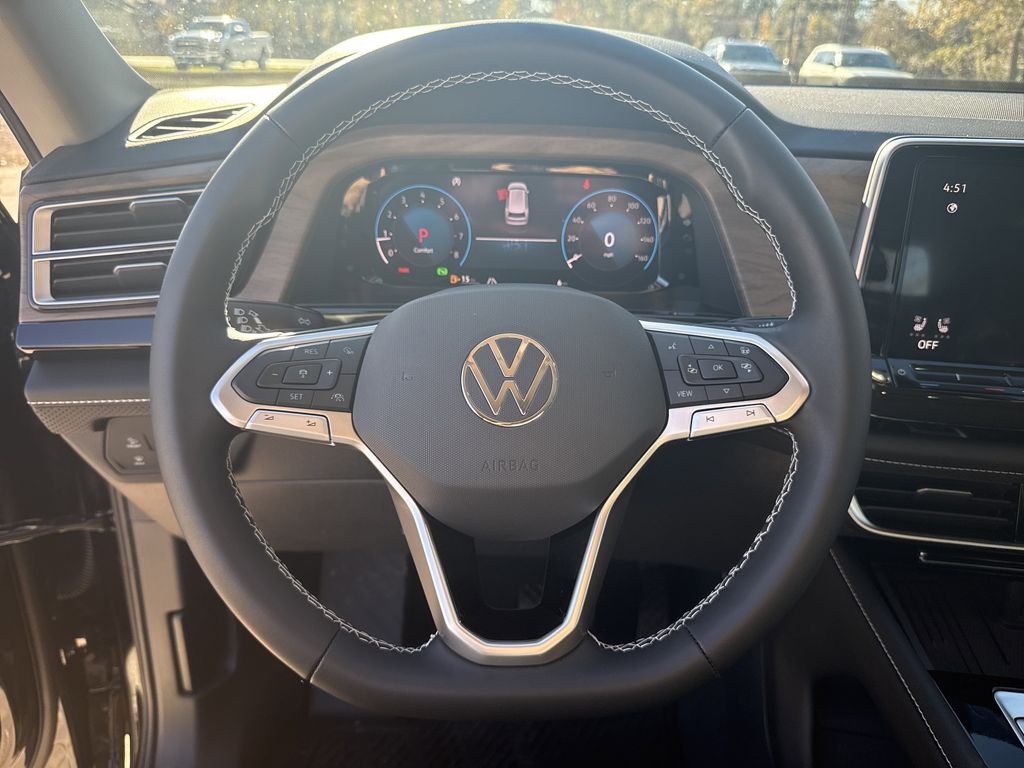 2026 Volkswagen Atlas SE w/Tech - Photo 14