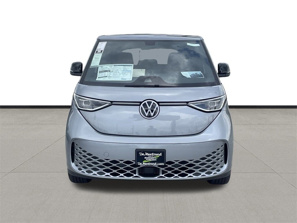 2025 Volkswagen ID. Buzz Pro S photo 2