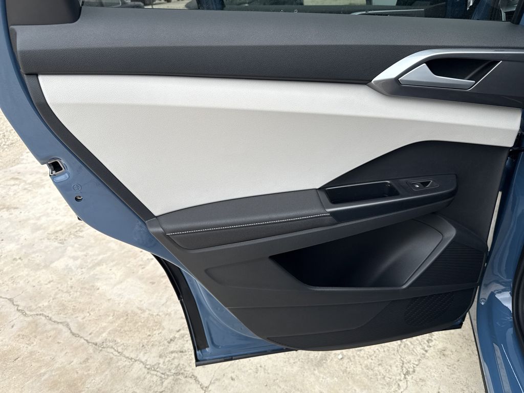 2026 Volkswagen Taos SEL - Photo 23
