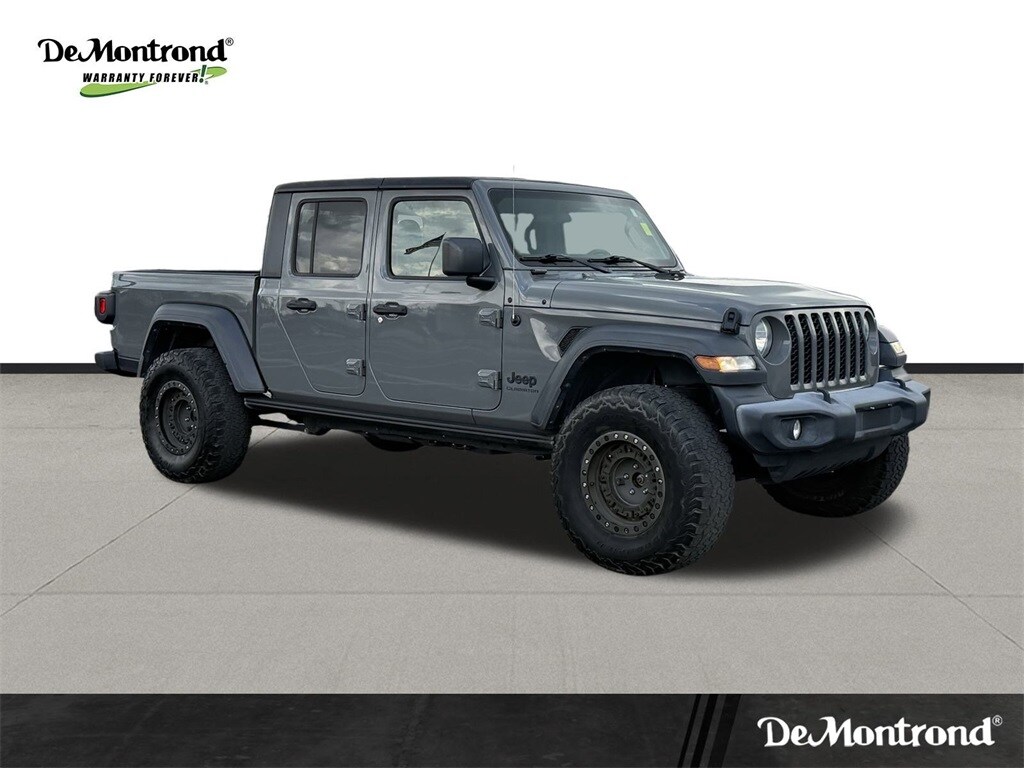 2020 Jeep Gladiator Sport photo 3