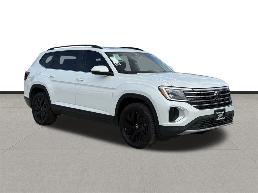 2026 Volkswagen Atlas SE Technology photo 3