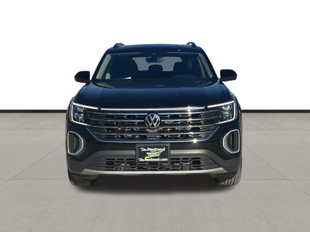 2026 Volkswagen Atlas SE w/Tech - Photo 2