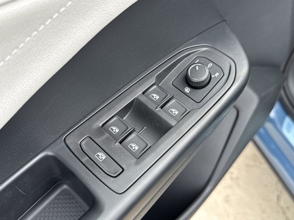 2026 Volkswagen Taos SEL - Photo 11