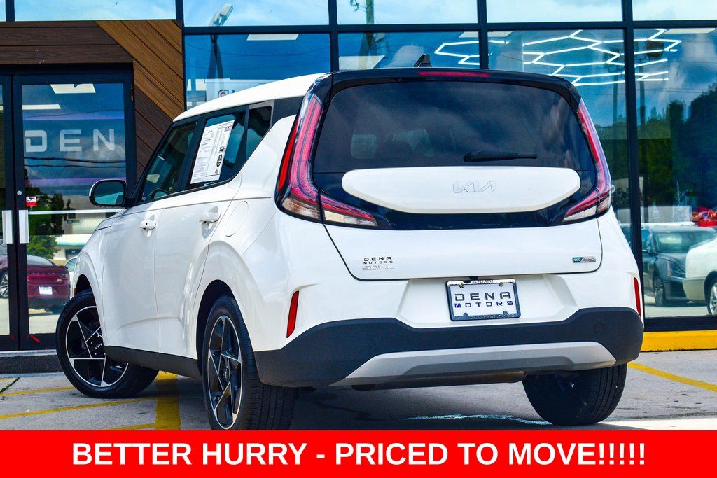 2023 Kia Soul EX - Photo 38