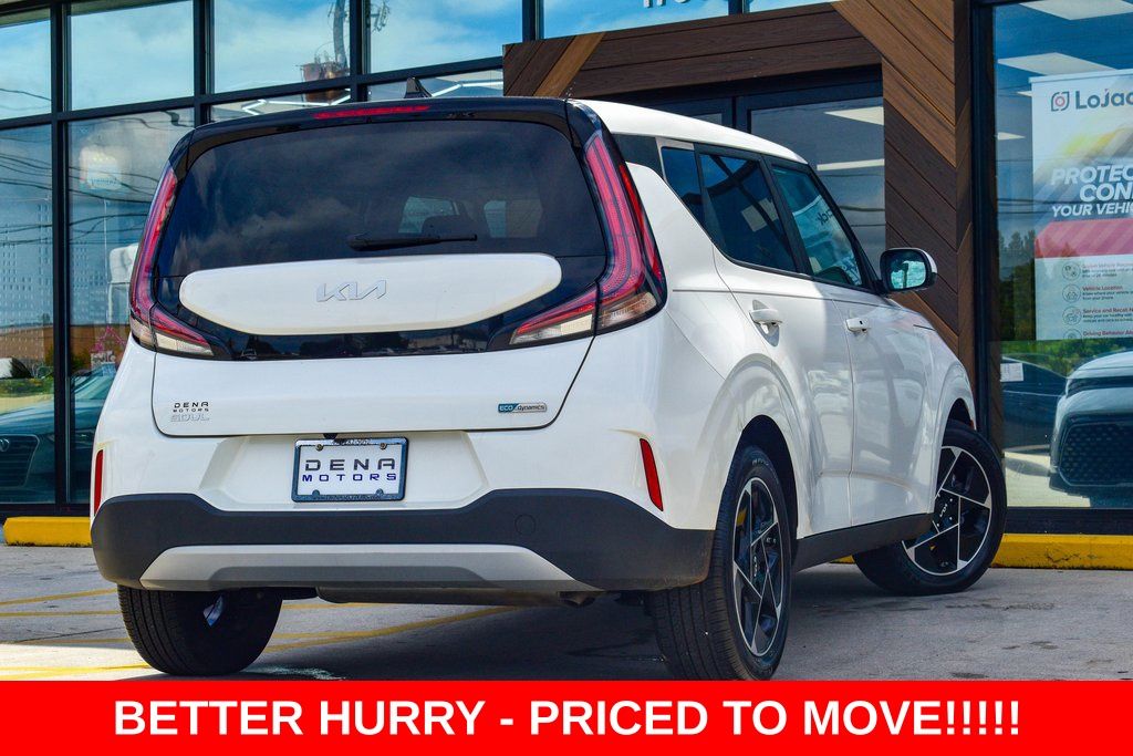 2023 Kia Soul EX - Photo 39