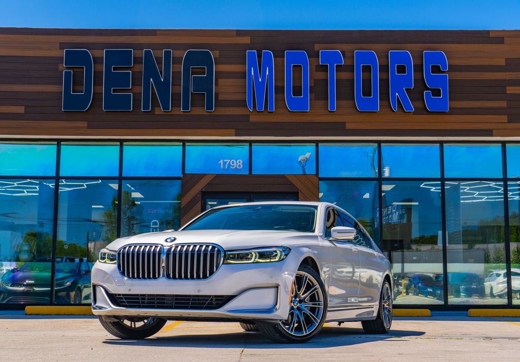 2020 BMW 7 Series 740i's photo