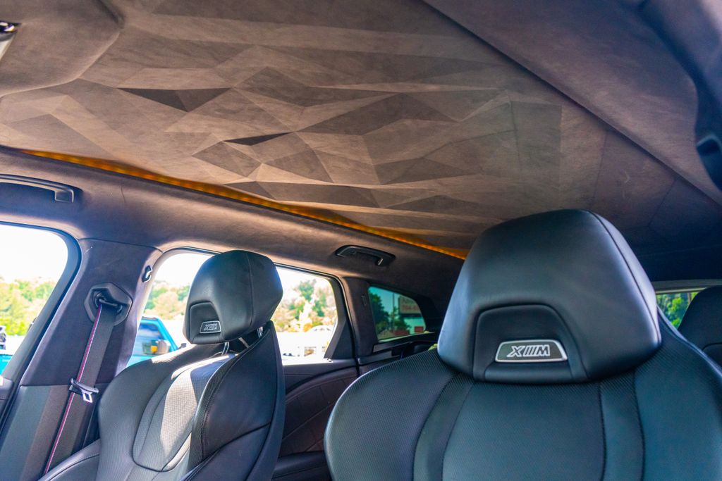 2023 BMW XM Base - Photo 40