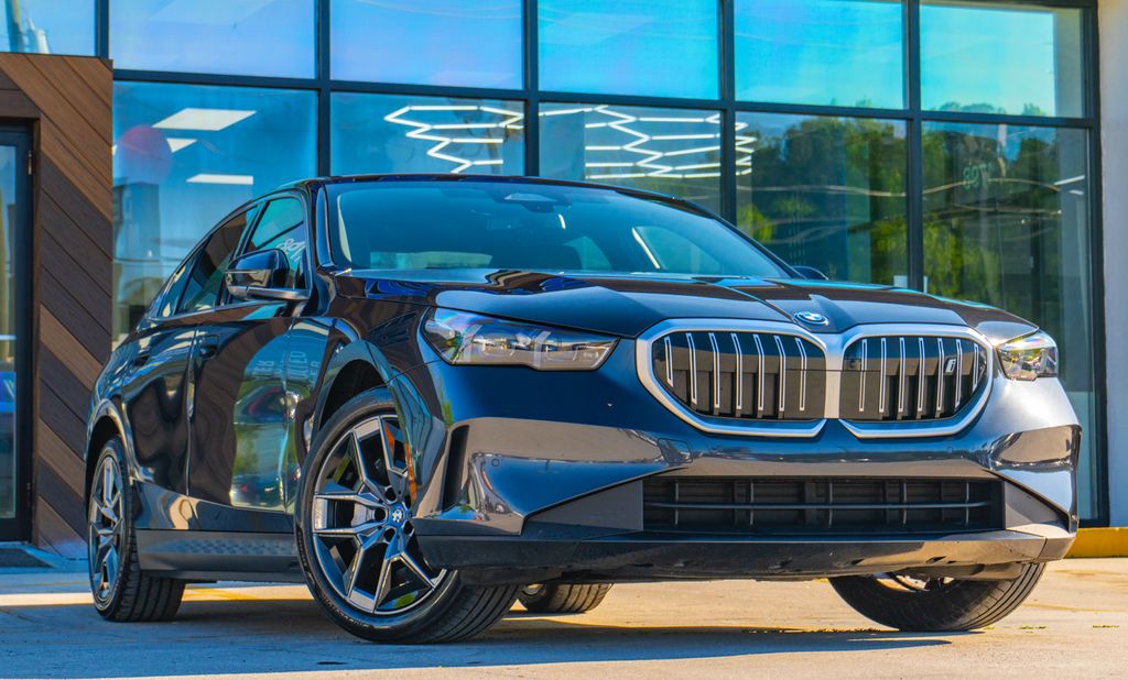2025 BMW i5 40 - Photo 9