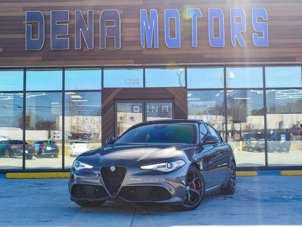 2020 Alfa Romeo Giulia Ti Sport's photo
