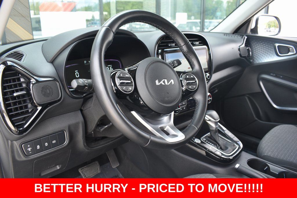 2023 Kia Soul EX - Photo 15