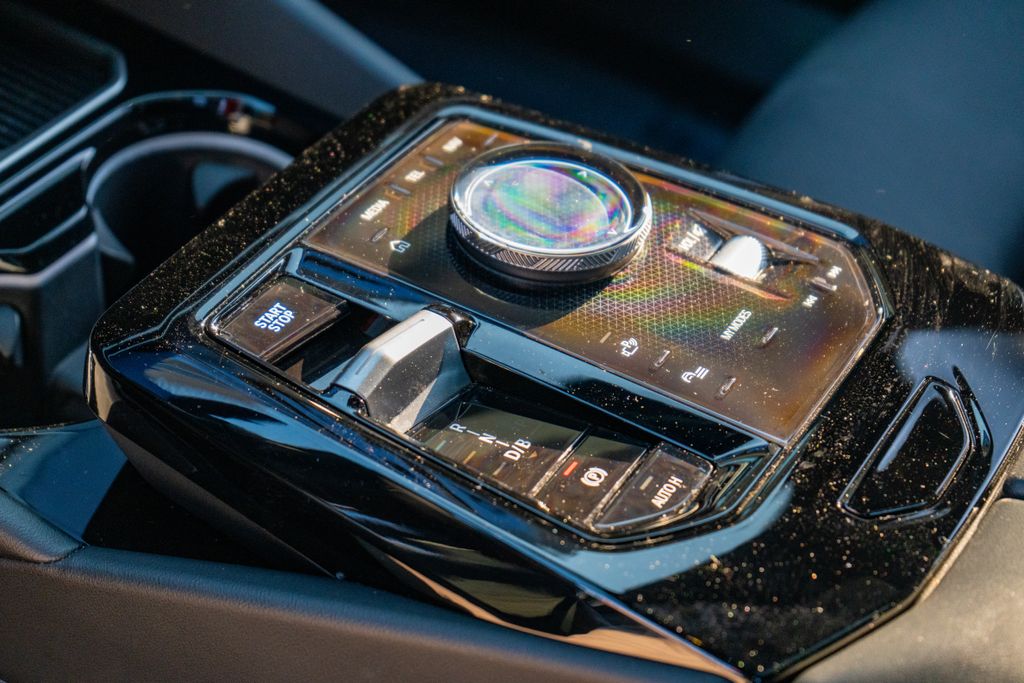 2025 BMW i5 40 - Photo 53