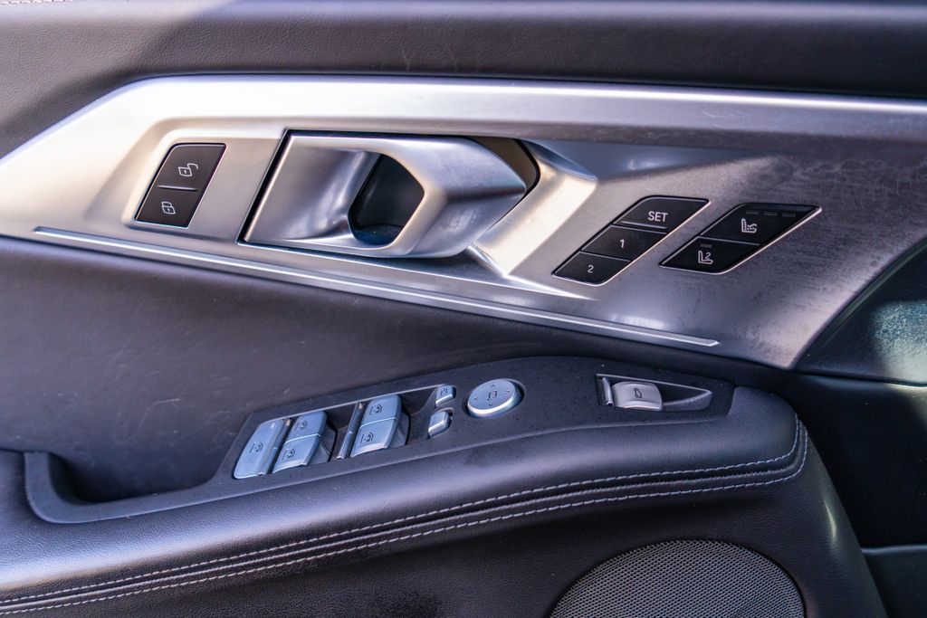 2023 BMW XM Base - Photo 36