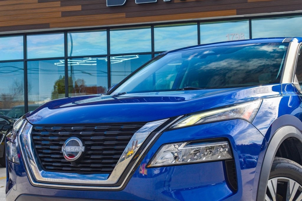 Used 2023 Nissan Rogue SV SUV