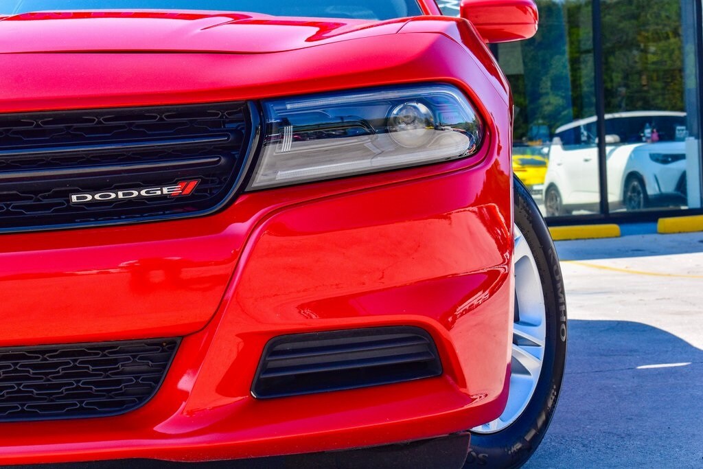 2022 Dodge Charger SXT photo 3