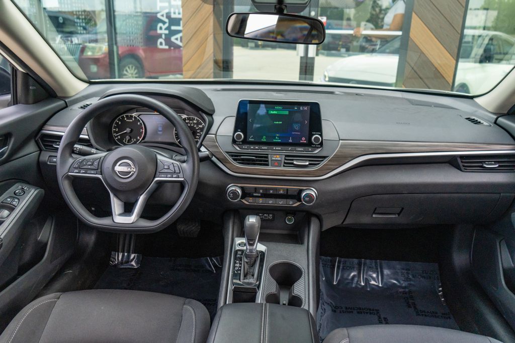 2025 Nissan Altima SV - Photo 48