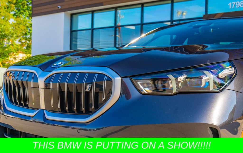 2025 BMW i5 40 - Photo 13