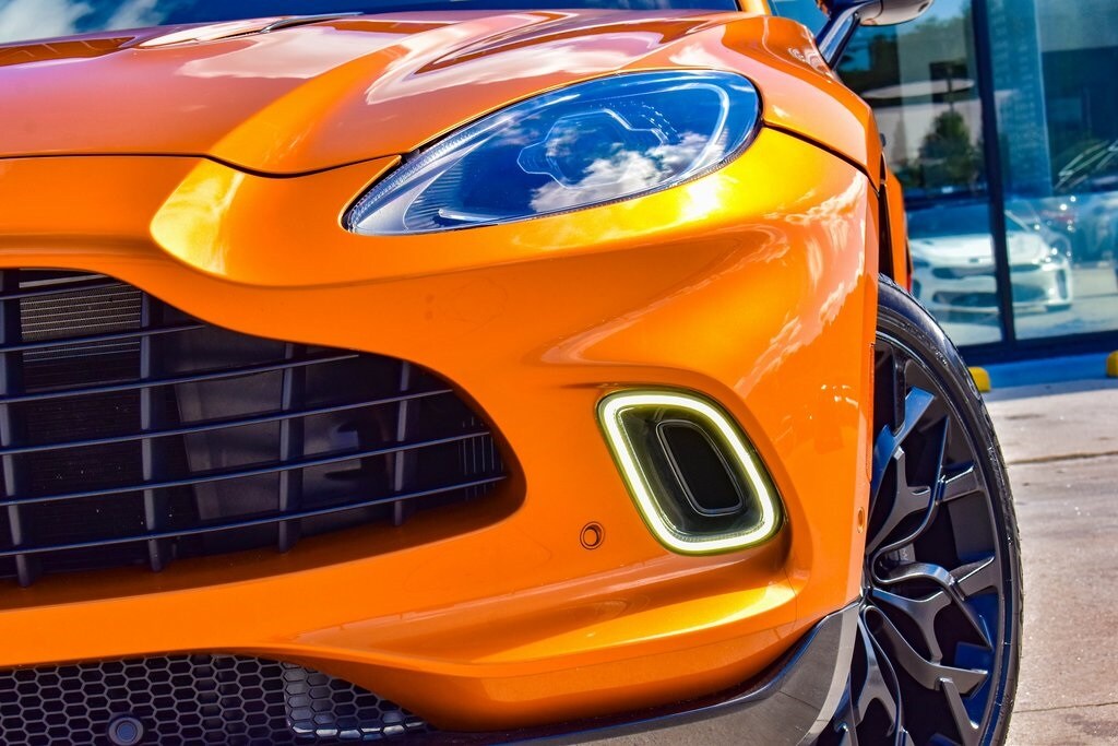 2021 Aston Martin DBX AM8 photo 2