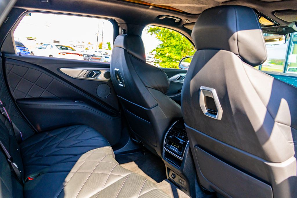 2023 BMW XM Base - Photo 49