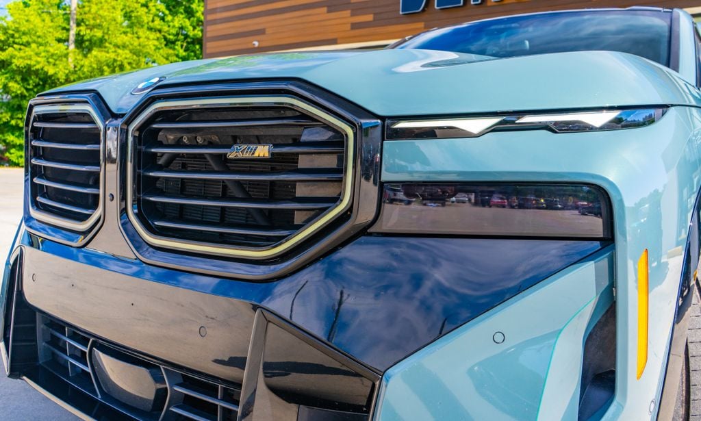2023 BMW XM Base - Photo 9