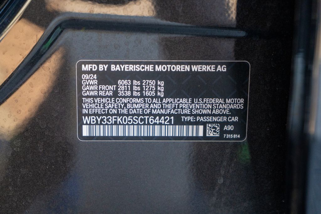 2025 BMW i5 40 - Photo 52