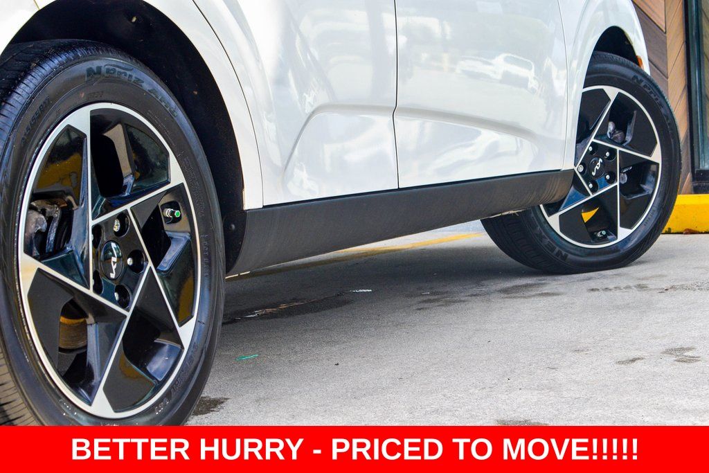 2023 Kia Soul EX - Photo 40