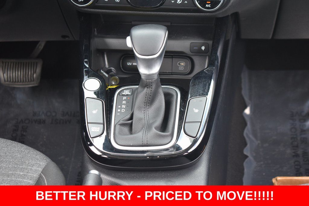 2023 Kia Soul EX - Photo 28