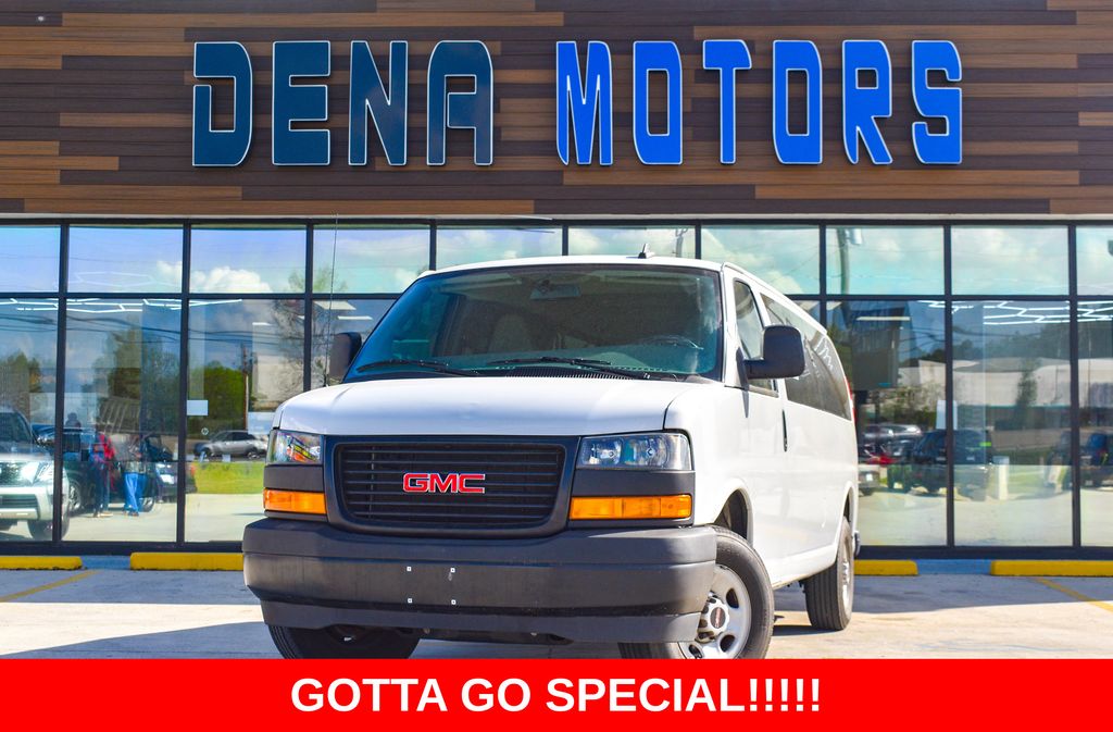 2023 GMC Savana 3500 LS Ext WB's photo