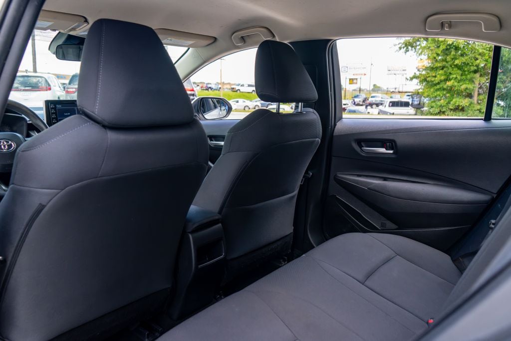 2021 Toyota Corolla LE - Photo 15